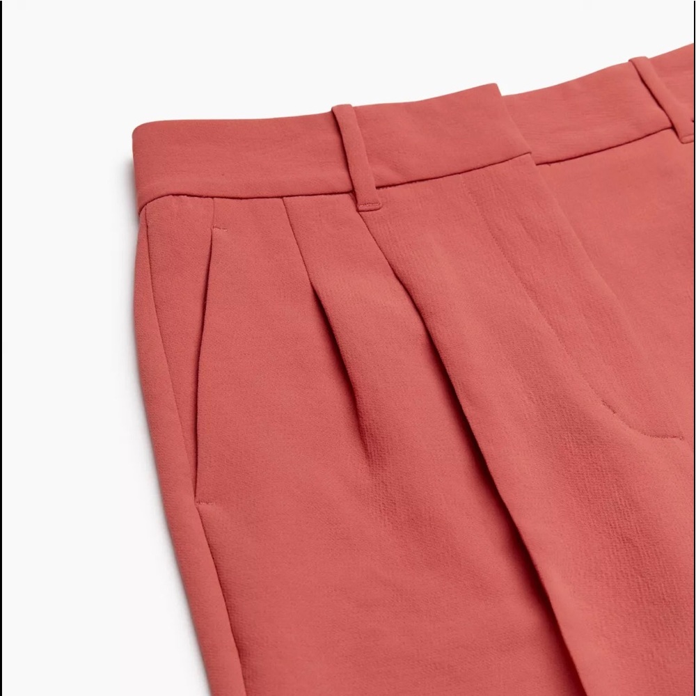 Aritzia Carrot pants - Picture 1 of 4